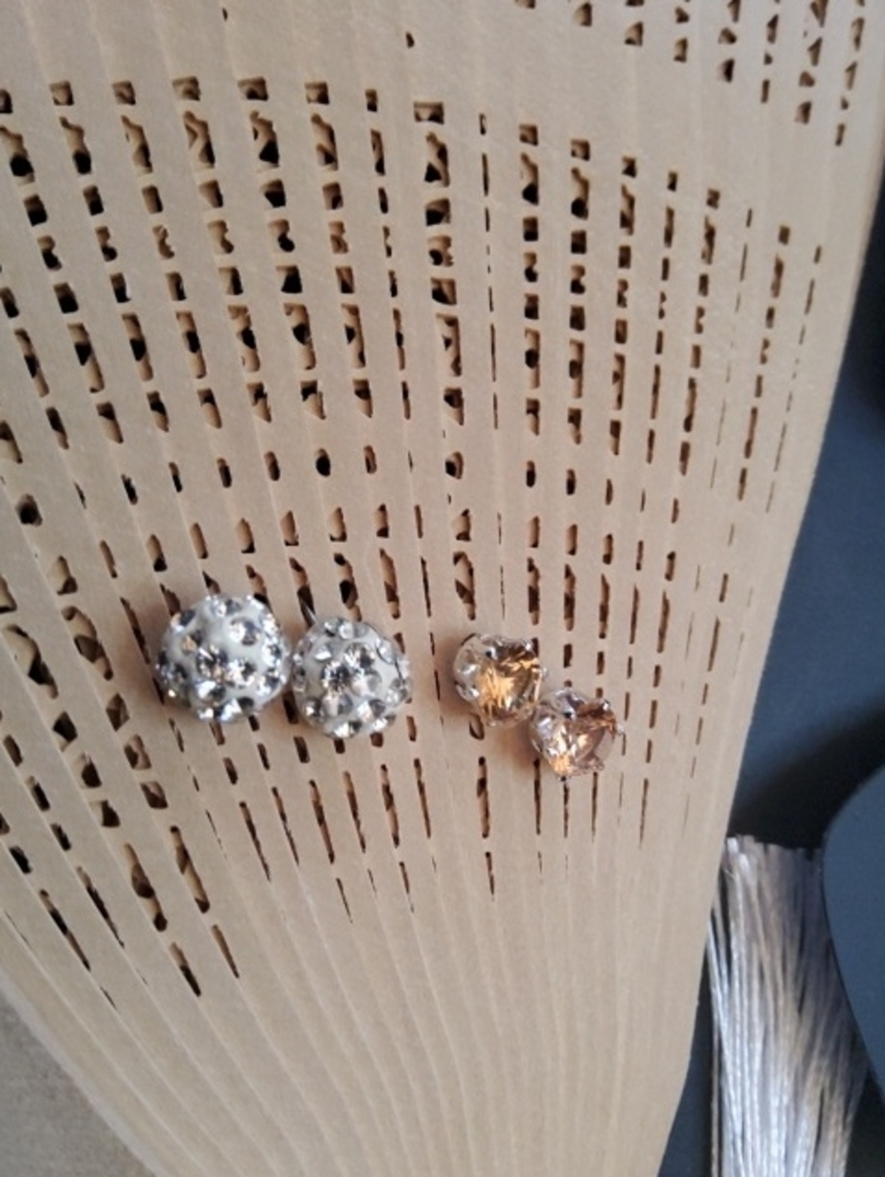 Bling Bundle IVANA butterfly necklace 7 pieces. - Picture 12 of 12